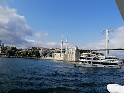 Şehir Hatları Bosphorus Cruises