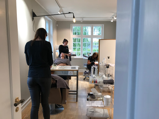 Salon Flemming Horsner frisør & kosmetiker in Køge, Køge