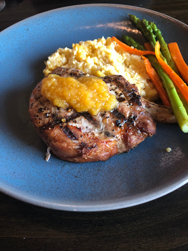 Fine Dining Restaurant «Park Heights Restaurant», reviews and photos, 335 E Main St, Tupelo, MS 38804, USA