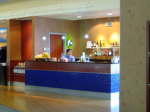 Lounge «The Club at SEA - Concourse A», reviews and photos, 11 Air Cargo Rd, SeaTac, WA 98158, USA