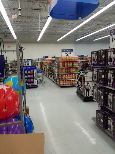 Discount Store «Walmart», reviews and photos, 900 Boston Post Rd, Guilford, CT 06437, USA