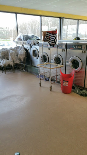 Dry Cleaner «Lakeshore Cleaners & Laundry», reviews and photos, 1722 US-20, Michigan City, IN 46360, USA