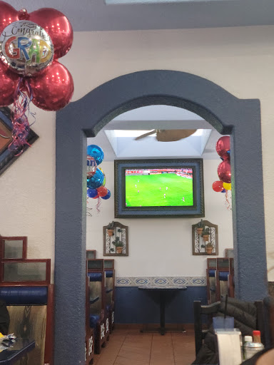 El Pescador Restaurant image