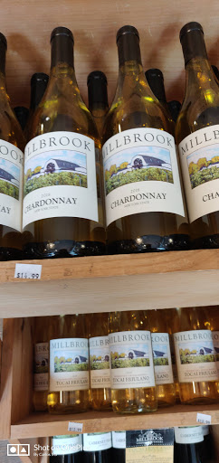 Liquor Store «Rhinebeck Wine & Liquor Store», reviews and photos, 41 E Market St # 1, Rhinebeck, NY 12572, USA