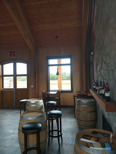 Vineyard «Catoctin Breeze Vineyard & Winery», reviews and photos, 15010 Roddy Rd, Thurmont, MD 21788, USA