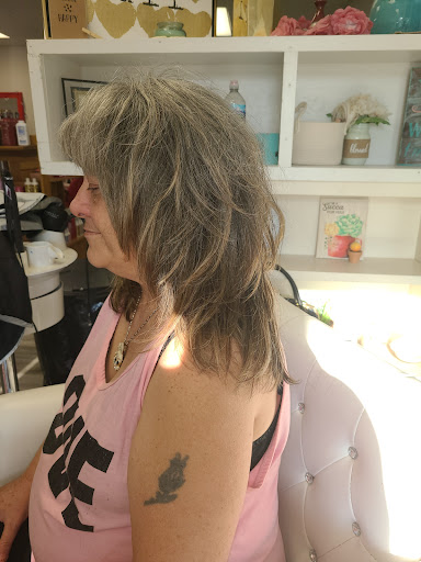 Beauty Salon «Serendipity Salon», reviews and photos, 309 S Hickory Dr, Bloomington, IN 47403, USA