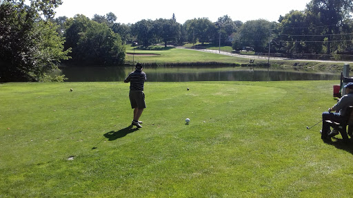 Golf Course «Bright Grandview Golf Course», reviews and photos, 2401 E 29th St, Des Moines, IA 50317, USA