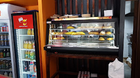 Comida Venezolana Al Paso Santiago Centro DELISPOT CAFE