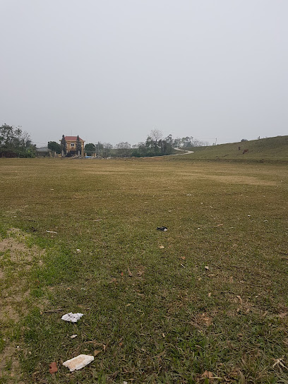 Sân bóng Phú Nhi_Phú Thịnh Sơn Tây