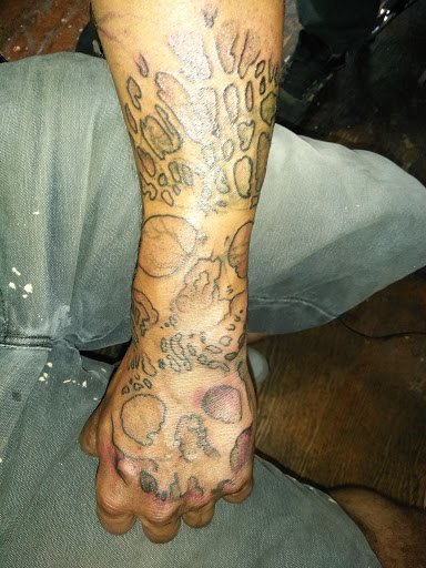 Tattoo Shop «Hopeless Ink Tattoo & Piercing», reviews and photos, 2308 Main St, Vancouver, WA 98660, USA