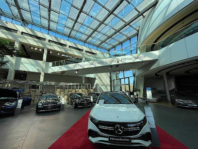 Mercedes-Benz Center