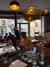 Photo n°35 de narro à Paris ()