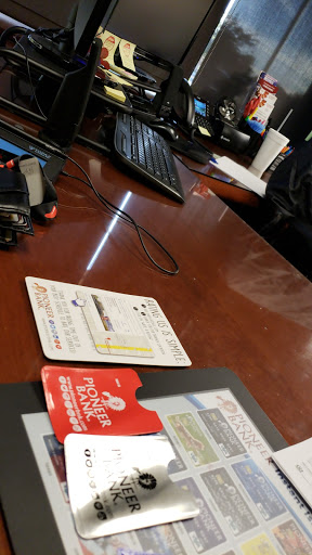 Bank «Pioneer Bank Corporate Headquarters», reviews and photos