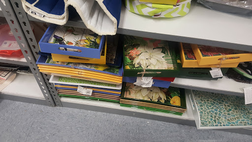 Home Goods Store «Tuesday Morning», reviews and photos, 2325 S Stemmons Fwy #103, Lewisville, TX 75067, USA