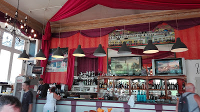 Le Grand Café à Ax-les-Thermes
