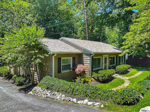 Roofing Contractor «Innovative Roofing & Siding Inc», reviews and photos, 1308 Wilson Rd #104, Knoxville, TN 37912, USA