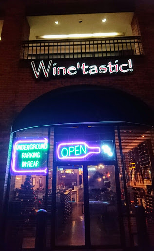 Wine Bar «WineTastic Wine Bar and Retail Store», reviews and photos, 4140 Lemmon Ave #130, Dallas, TX 75219, USA
