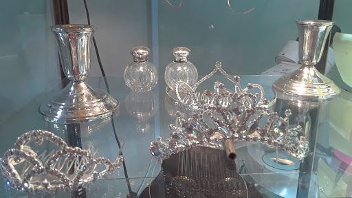 Jewelry Store «Your Jewelers», reviews and photos, 20 W Mulberry St, Lebanon, OH 45036, USA