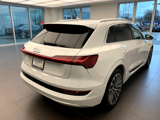 Audi Dealer «Audi Dallas», reviews and photos, 5033 Lemmon Ave, Dallas, TX 75209, USA