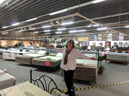 Mattress Store «Mattress and Futon Outlet», reviews and photos, 1755 Ford Ln, St Charles, MO 63303, USA