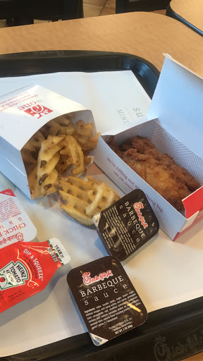 Fast Food Restaurant «Chick-fil-A», reviews and photos, 28201 Crown Valley Pkwy, Laguna Niguel, CA 92677, USA