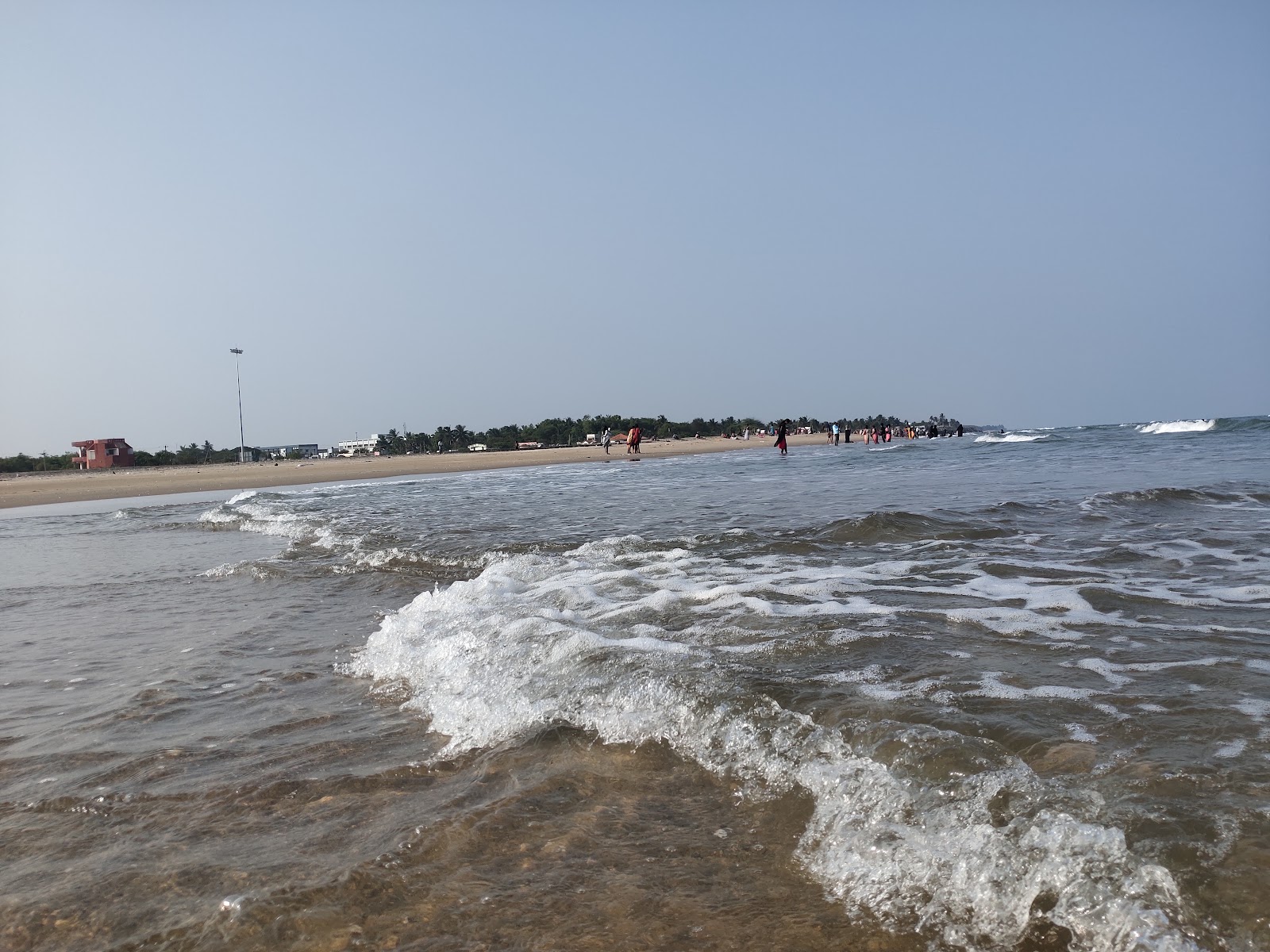 Fotografie cu Silver Beach - locul popular printre cunoscătorii de relaxare