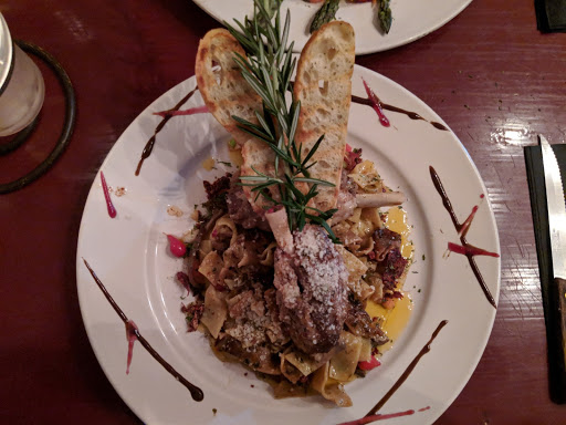 Restaurant «Clusters & Hops», reviews and photos, 707 N Monroe St, Tallahassee, FL 32303, USA