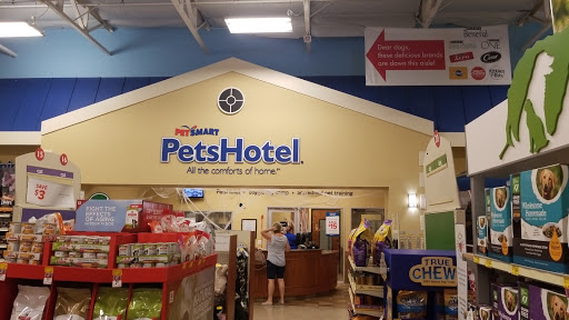 Pet Supply Store «PetSmart», reviews and photos, 5521 Mirage St, Yorba Linda, CA 92887, USA