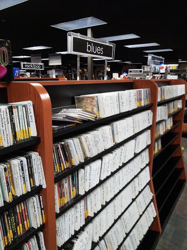 Music Store «Bull Moose», reviews and photos, 419 S Broadway, Salem, NH 03079, USA