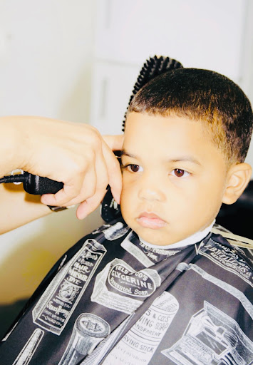 Barber Shop «Legends Barbershop», reviews and photos, 1346 W Columbia Ave #102, Battle Creek, MI 49015, USA