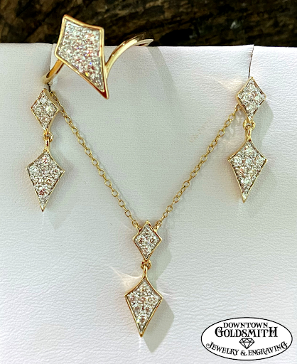 Wholesale Jeweler «Downtown Goldsmith», reviews and photos, 139 N Woodland Blvd, DeLand, FL 32720, USA