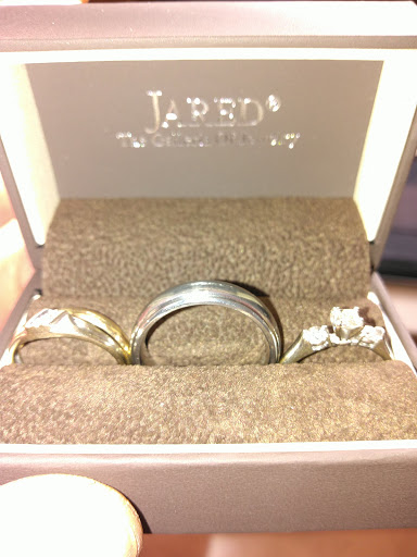 Jewelry Store «Jared The Galleria of Jewelry», reviews and photos, 300 Hylan Dr, Rochester, NY 14623, USA