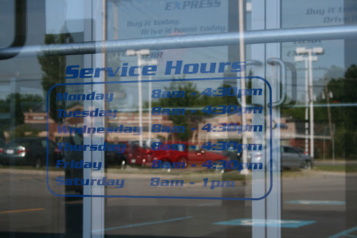 Used Car Dealer «West Herr Used Car Outlet», reviews and photos, 5535 Transit Rd, Williamsville, NY 14221, USA