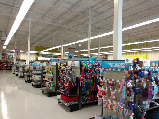 Pet Supply Store «Petco Animal Supplies», reviews and photos, 11398 Bandera Rd #403, San Antonio, TX 78250, USA