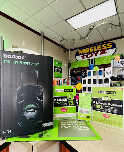 Cell Phone Store «Wireless Toyz 523», reviews and photos, 5891 W Craig Rd, Las Vegas, NV 89130, USA