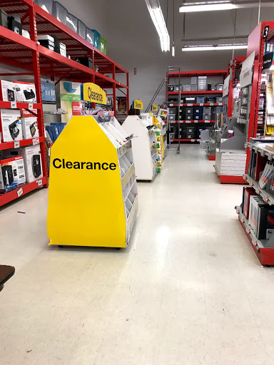 Office Supply Store «Staples», reviews and photos, 4043 Riverdale Rd, Ogden, UT 84405, USA