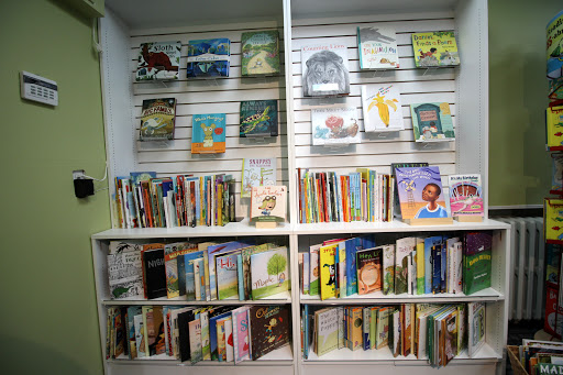 Book Store «Inkwood Books», reviews and photos, 31 Kings Hwy E, Haddonfield, NJ 08033, USA