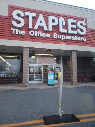 Office Supply Store «Staples», reviews and photos, 281 State Route 10 East, Succasunna, NJ 07876, USA