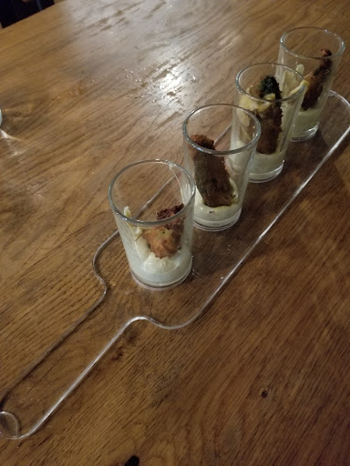 Pizza Restaurant «Wooden Paddle Pizza», reviews and photos, 11128 W 179th St, Orland Park, IL 60467, USA