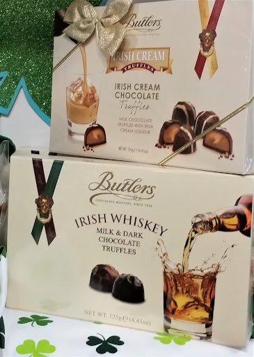 Gift Basket Store «Goldenberry Gifts & Gourmet», reviews and photos, 149 Cherry St, New Canaan, CT 06840, USA