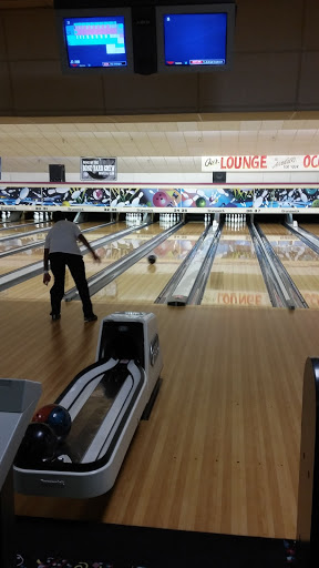 Bowling Alley «Oak Lanes», reviews and photos, 8450 N Middlebelt Rd, Westland, MI 48185, USA