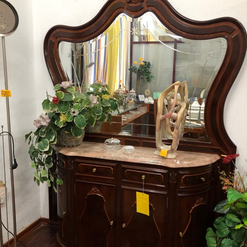 Revisões para Loja Casa Portugal Móveis Usados em Abrantes, Santarém