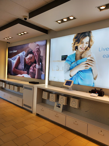 Cable Company «Cox Solutions Store», reviews and photos, 1140 N Military Hwy #810, Norfolk, VA 23502, USA