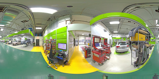 Auto Body Shop «Erie-LaSalle Body Shop», reviews and photos, 1005 W Huron St, Chicago, IL 60642, USA