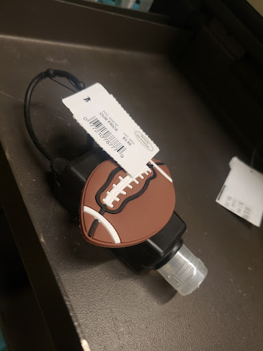 Shoe Store «DSW Designer Shoe Warehouse», reviews and photos, 5500 Buckeystown Pike, Frederick, MD 21703, USA