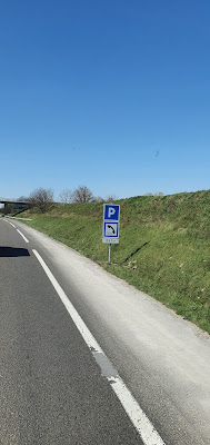 Parking à Isles-sur-Suippe
