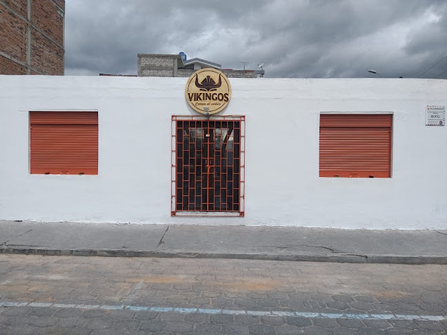 Opiniones de VIKINGOS Carnes al Carbón en Otavalo - Restaurante