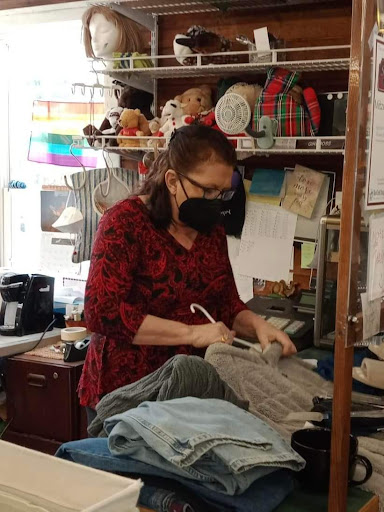 Thrift Store «Shalom Shuk», reviews and photos, 188 N Prospect St, Burlington, VT 05401, USA