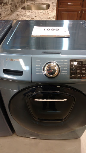 Home Improvement Store «The Home Depot», reviews and photos, 301 S Research Pl, Central Islip, NY 11722, USA