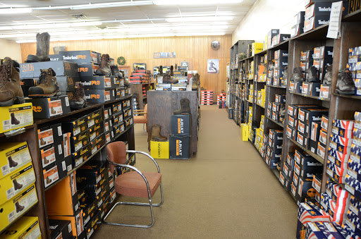 Boot Store «N & D Boot Inc», reviews and photos, 2215 Danville Rd SW, Decatur, AL 35601, USA